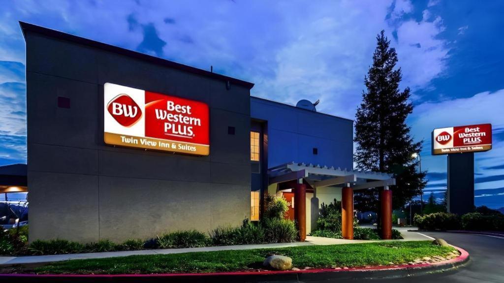Best Western Plus Twin View Inn And Suites Redding Kültér fotó