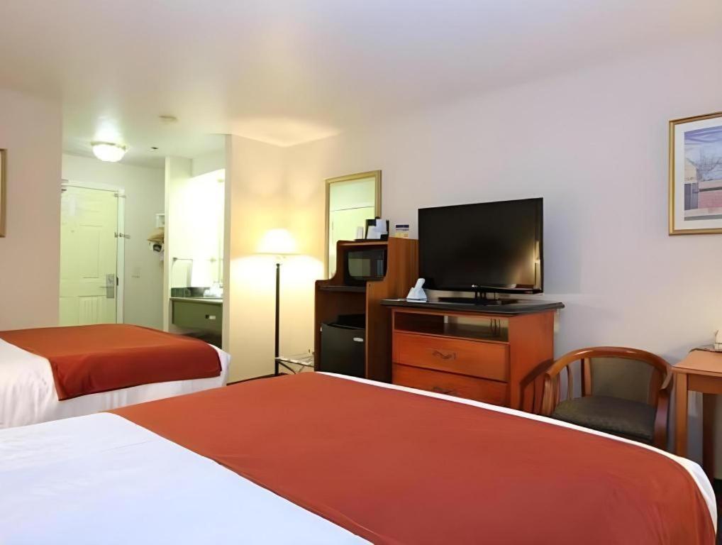 Best Western Plus Twin View Inn And Suites Redding Kültér fotó