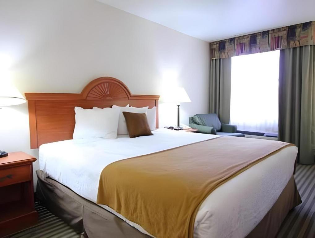 Best Western Plus Twin View Inn And Suites Redding Kültér fotó